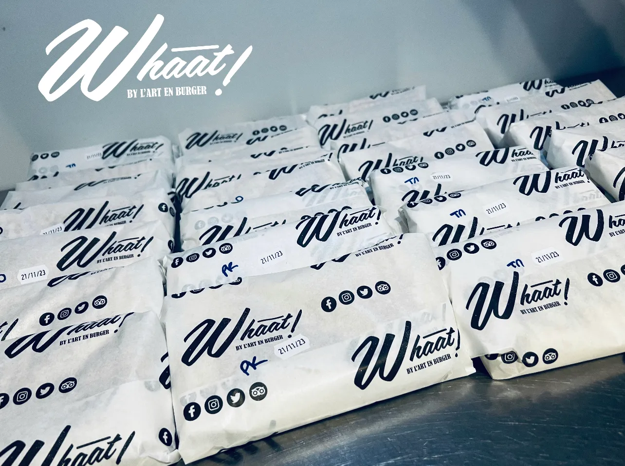 Whaat ! Distributeur de Burgers Saran · Photos 3